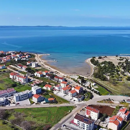 1 Zaton Mit Terrasse Und Grill Hochmodern Und Strandnah Apartment