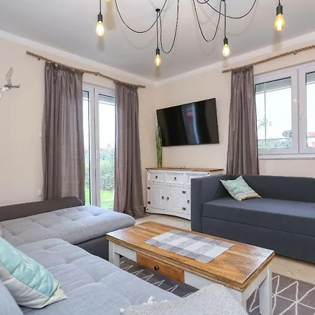 Apartament 1 Mit Terrasse Und Grill Hochmodern Und Strandnah Zaton (Zadar)