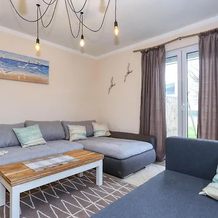 1 Mit Terrasse Und Grill Hochmodern Und Strandnah Apartament Zaton (Zadar)
