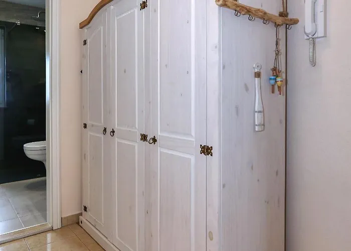 1 Mit Terrasse Und Grill Hochmodern Und Strandnah Zaton (Zadar)